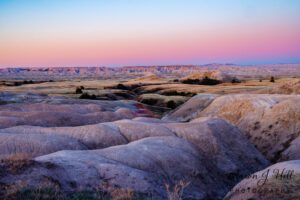 Read more about the article Capturing the Badlands at Golden Hour